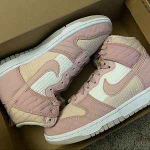 Nike Dunk High Next Nature Pink